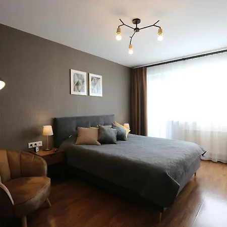 Modern 2 *