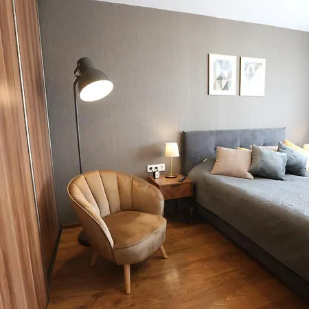 Modern 2 Apartment